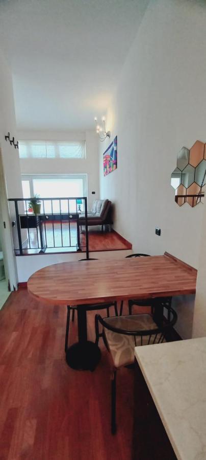 La Vetrata Apartment มิลาน ภายนอก รูปภาพ