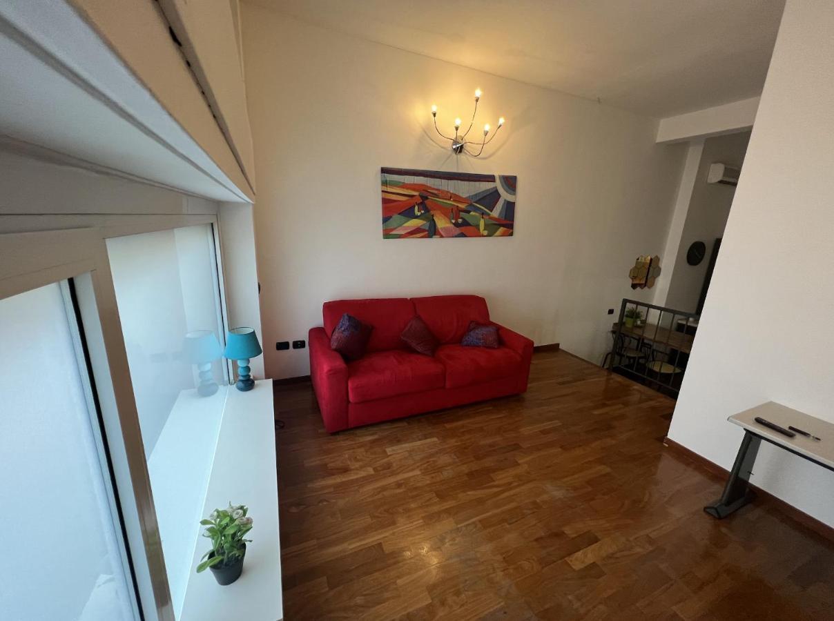 La Vetrata Apartment มิลาน ภายนอก รูปภาพ